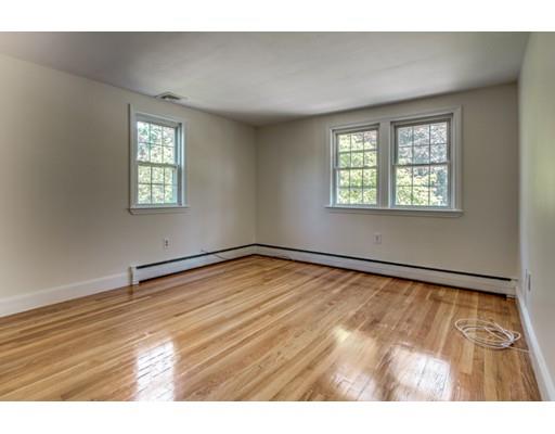 30 Beverly Ave, Marblehead, MA 01945 photo 19
