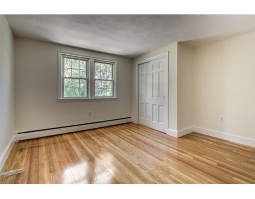 30 Beverly Ave, Marblehead, MA 01945 photo 18