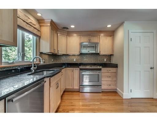 30 Beverly Ave, Marblehead, MA 01945 photo 12