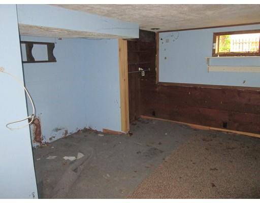 9 Standish Ave, East Wareham, MA 02538 photo 15