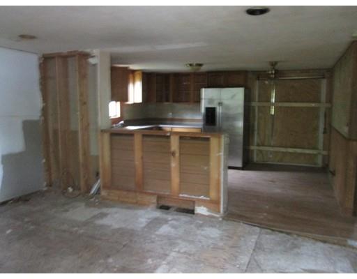 9 Standish Ave, East Wareham, MA 02538 photo 10