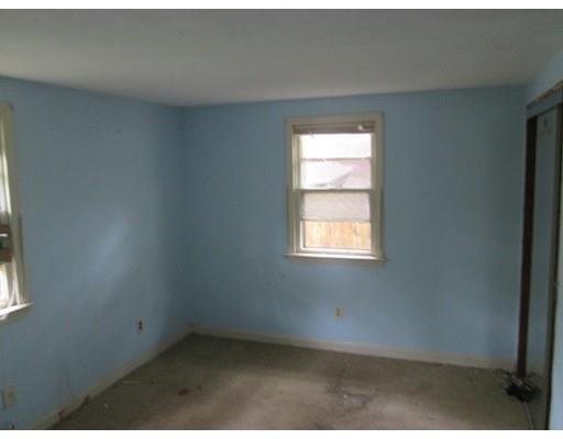 9 Standish Ave, East Wareham, MA 02538 photo 14