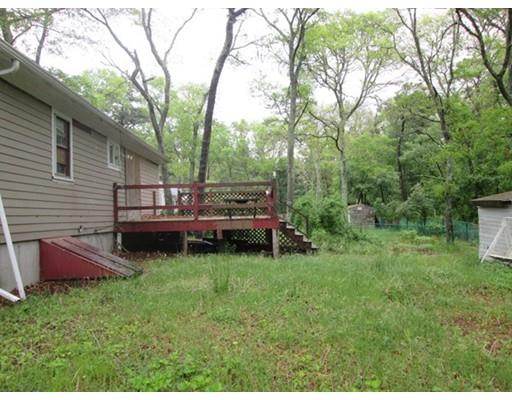 9 Standish Ave, East Wareham, MA 02538 photo 4