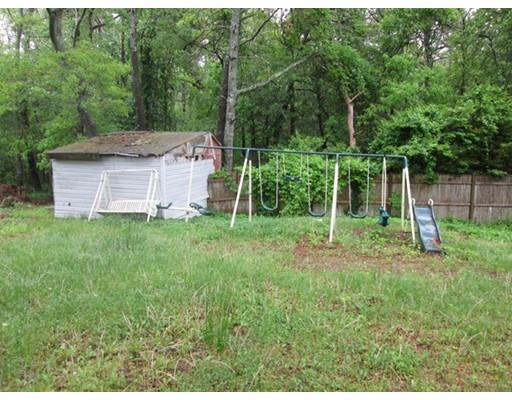 9 Standish Ave, East Wareham, MA 02538 photo 6