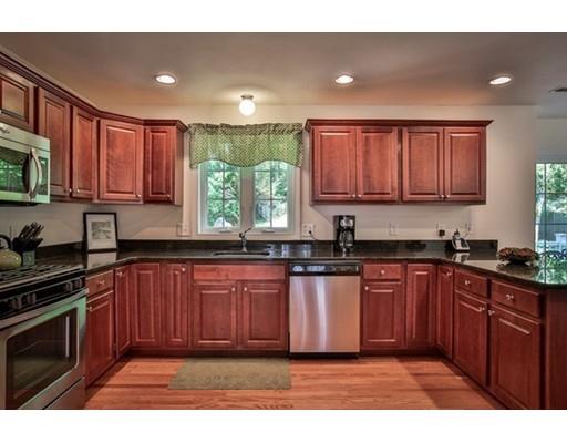 263 Franklin St, Reading, MA 01867 photo 5