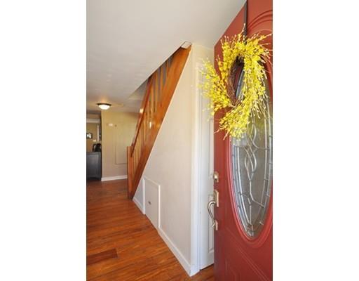 7 Driscoll Ave, Maynard, MA 01754 photo 3