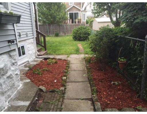 115 Oxford St, Fall River, MA 02721 photo 3