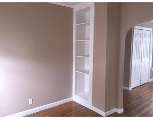 115 Oxford St, Fall River, MA 02721 photo 9