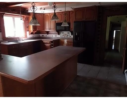 175 Pleasant St, Barre, MA 01005 photo 10