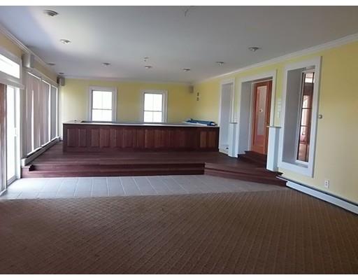 175 Pleasant St, Barre, MA 01005 photo 12