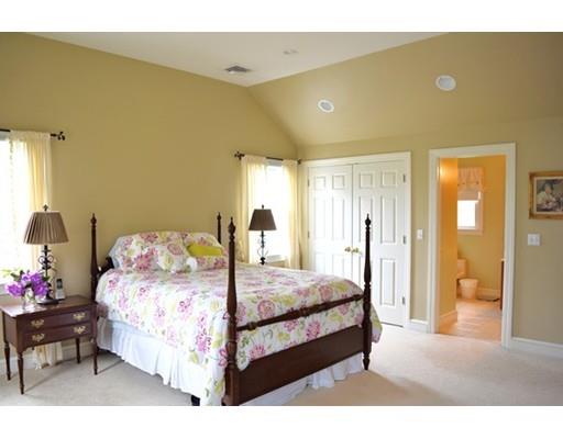 152 Madison St, Dedham, MA 02026 photo 12