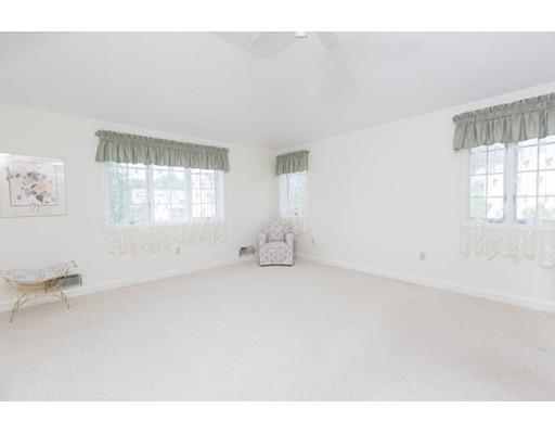 24 Beale St, Worcester, MA 01606 photo 7
