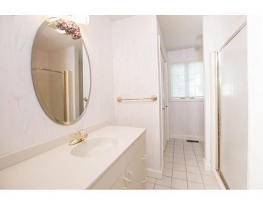 24 Beale St, Worcester, MA 01606 photo 5