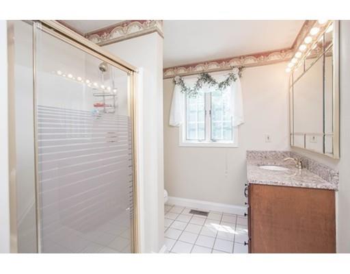 26 Beale St, Worcester, MA 01606 photo 5