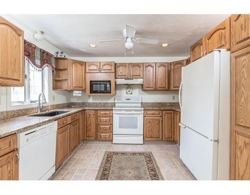 26 Beale St, Worcester, MA 01606 photo 3