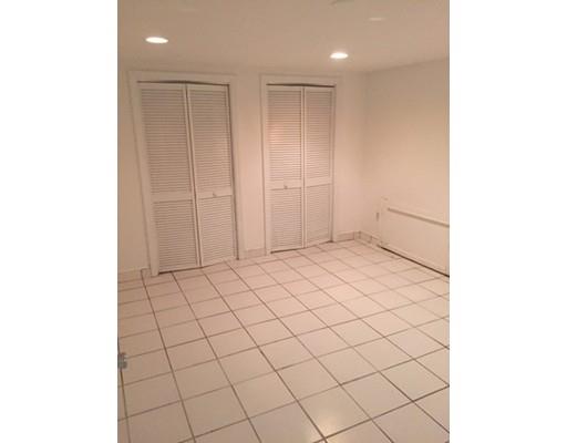 131 Ward St, Chicopee, MA 01020 photo 10