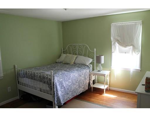 12 Kenway Dr, Springfield, MA 01104 photo 4