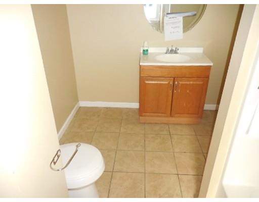 681 Bay St, Springfield, MA 01109 photo 14