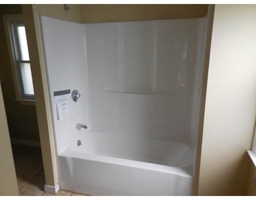 681 Bay St, Springfield, MA 01109 photo 15