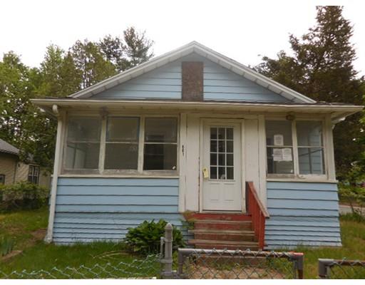 681 Bay St, Springfield, MA 01109 photo 1