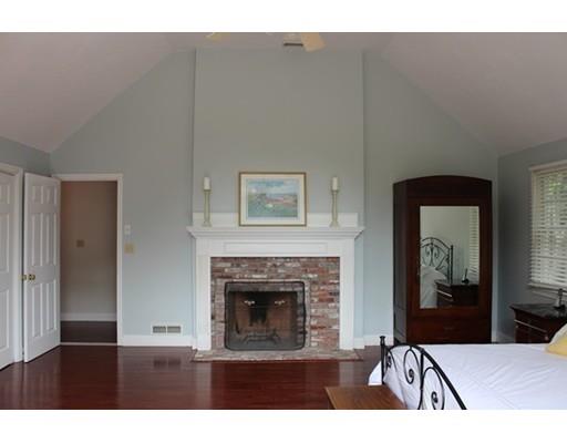 75 Elm St, Hingham, MA 02043 photo 10
