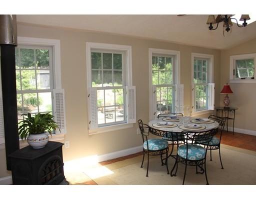 75 Elm St, Hingham, MA 02043 photo 8