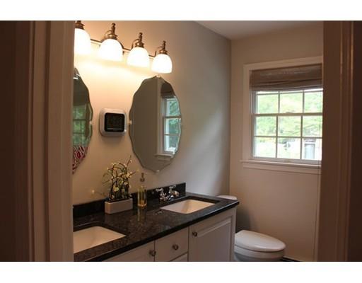 75 Elm St, Hingham, MA 02043 photo 14