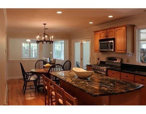 75 Elm St, Hingham, MA 02043 photo 2