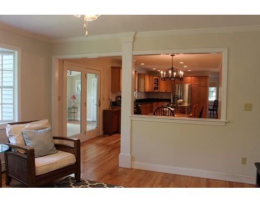 75 Elm St, Hingham, MA 02043 photo 6