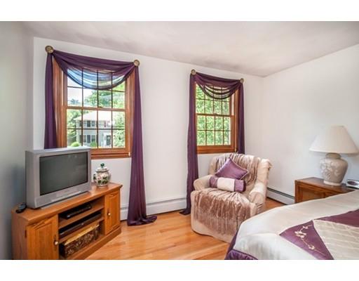 8 Kurchian Ln, Reading, MA 01867 photo 14