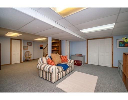 8 Kurchian Ln, Reading, MA 01867 photo 24
