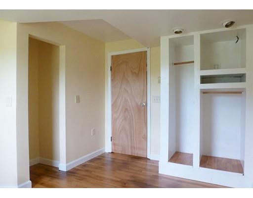 156 Groton St, Springfield, MA 01129 photo 13