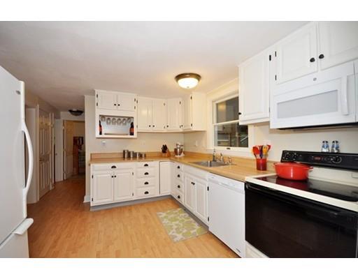 4 North St, Maynard, MA 01754 photo 2