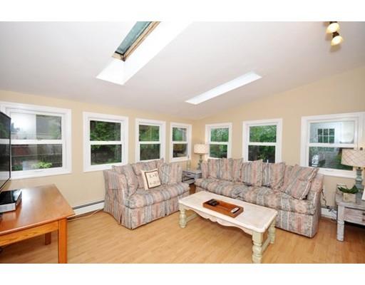 4 North St, Maynard, MA 01754 photo 6