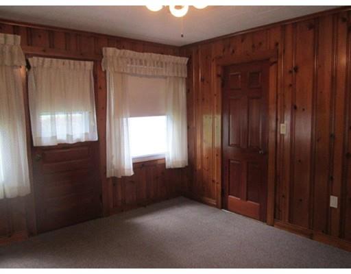 6 Chestnut St, Ware, MA 01082 photo 7