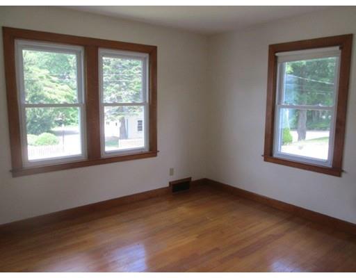 6 Chestnut St, Ware, MA 01082 photo 6
