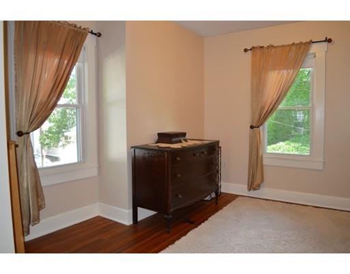 101 Sunapee St, Springfield, MA 01108 photo 18