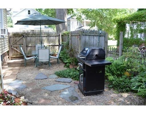 101 Sunapee St, Springfield, MA 01108 photo 19