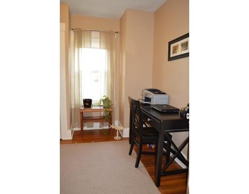 101 Sunapee St, Springfield, MA 01108 photo 15