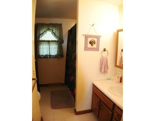 148 Jeffrey Rd, Springfield, MA 01119 photo 7