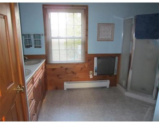 75 River Dr, Hadley, MA 01035 photo 16