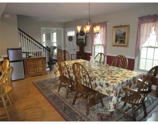 75 River Dr, Hadley, MA 01035 photo 10