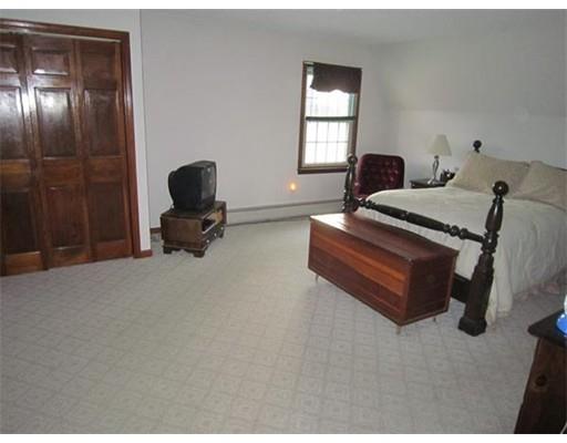 75 River Dr, Hadley, MA 01035 photo 11