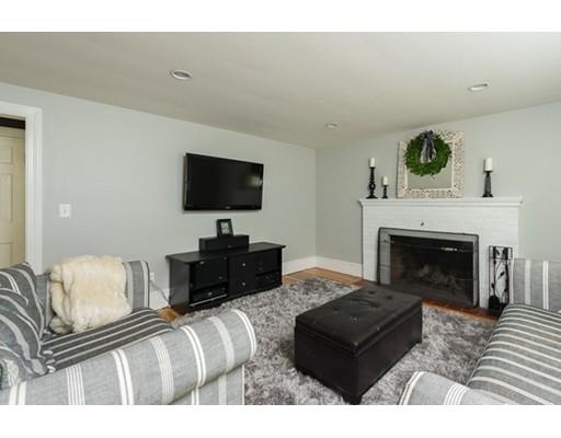 334 Gardner St, Hingham, MA 02043 photo 10