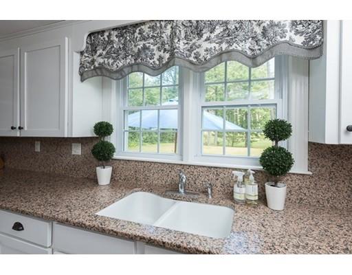 334 Gardner St, Hingham, MA 02043 photo 6
