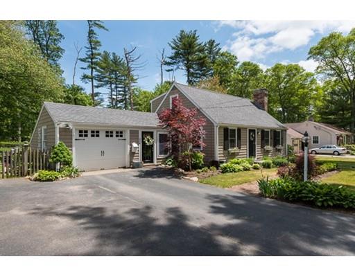 334 Gardner St, Hingham, MA 02043 photo 2