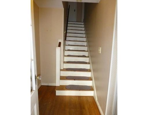 71 Deerfield St, Worcester, MA 01602 photo 7