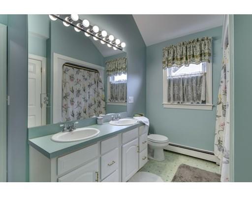 197 Manning St, Needham, MA 02494 photo 22
