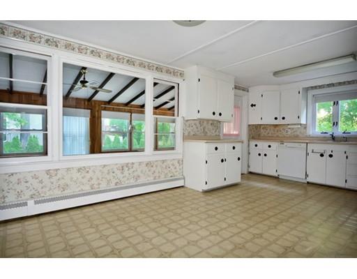 4 Taft St, Ayer, MA 01432 photo 6