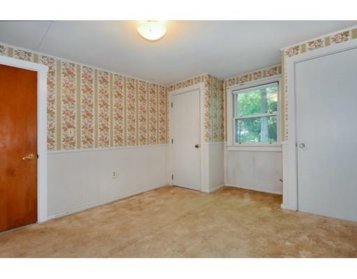 4 Taft St, Ayer, MA 01432 photo 11